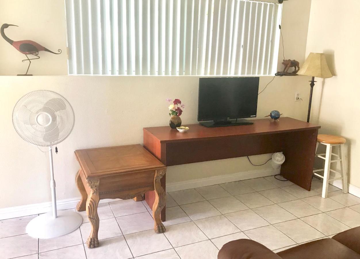 3 Bedrooms Guest House, Pacific Beach, Sea World, Downtown,& 3 Bus Lines-3 سان دييغو المظهر الخارجي الصورة